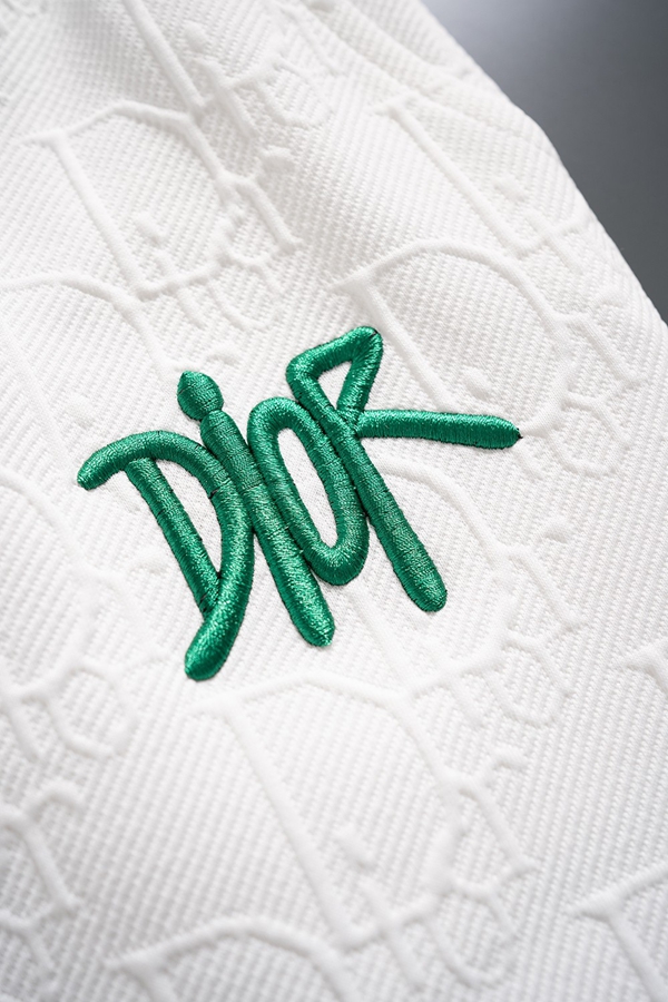 ブランドハーフパンツ側面デザイン